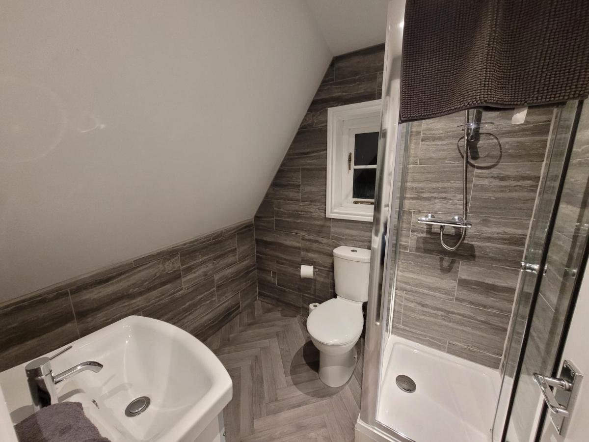 Wallgate House Apartments- Step Back Into History With Catchpole Apartment