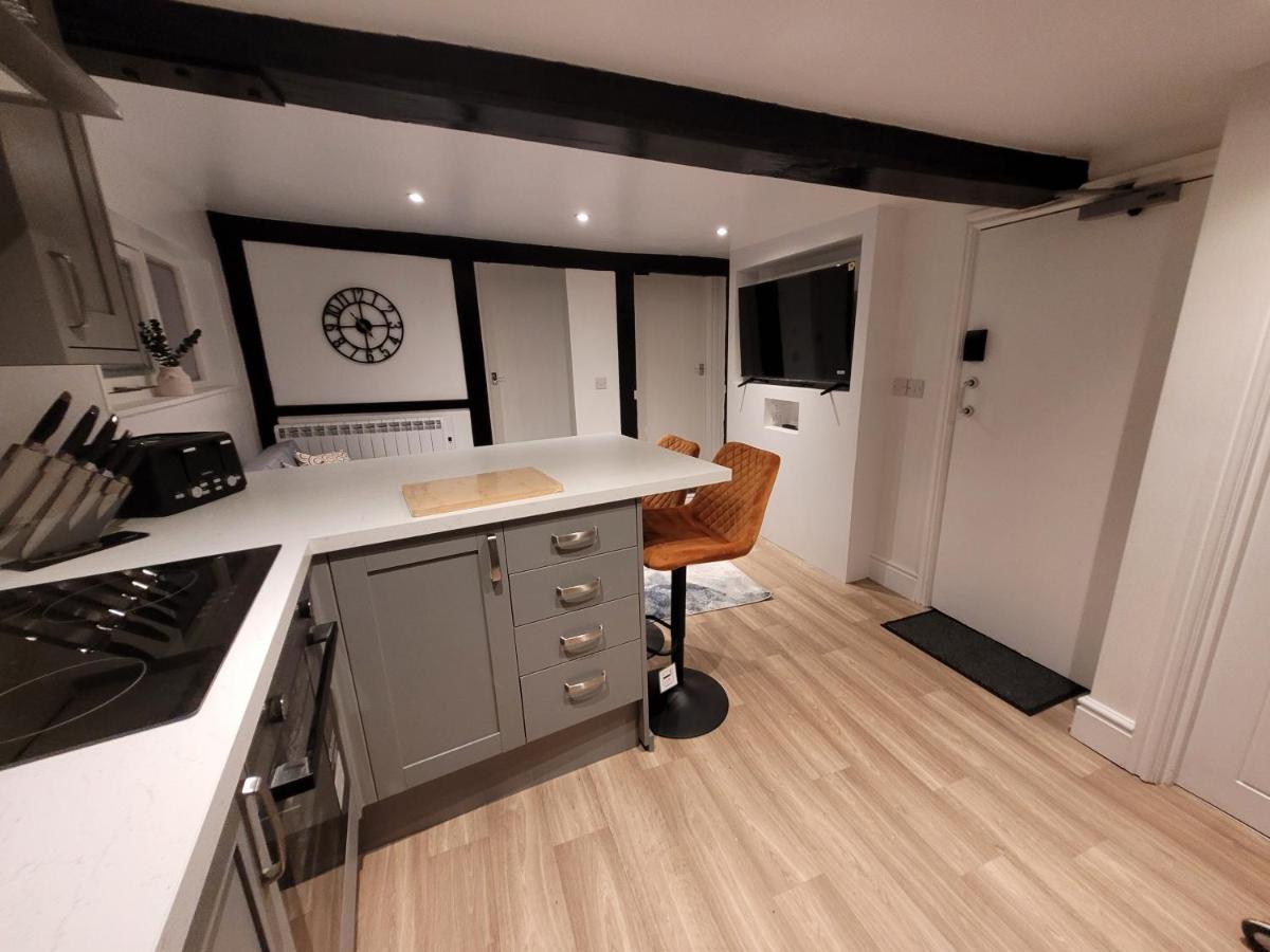 Wallgate House Apartments- Step Back Into History With Catchpole *