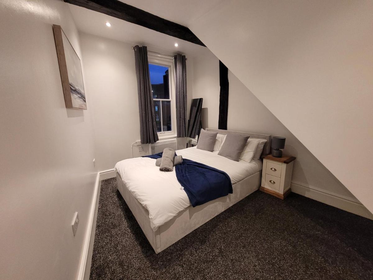 Wallgate House Apartments- Step Back Into History With Catchpole *
